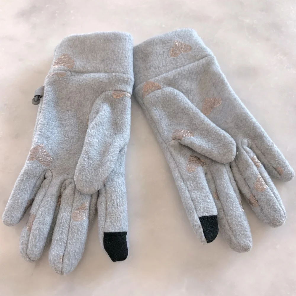 GAP Kids Smartohone Gloves with hearts. Gray. S